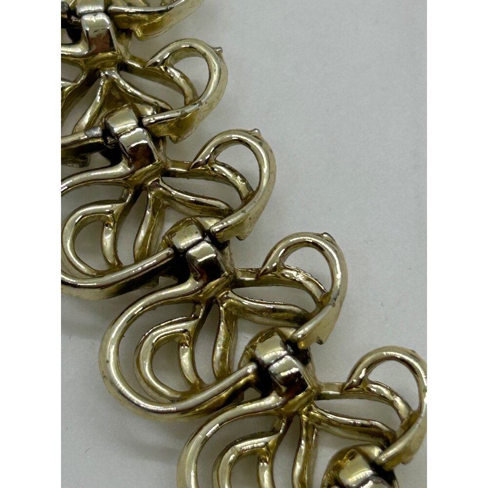 Vintage Coro Gold-Tone Necklace & Matching Unsigned Clip-On Earrings Set - Picture 6 of 15